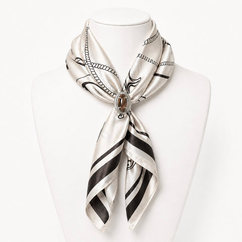 The Scarf Buckle and Scarf