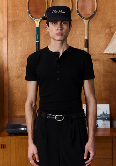 Le Henley à manches courtes
